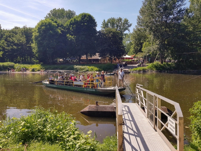 220522-01-faehre-bergheim